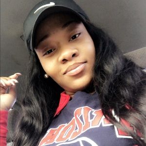 Meet your Posher, Latreasure